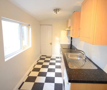 50 London Road, BT68EY, Belfast - Photo 3