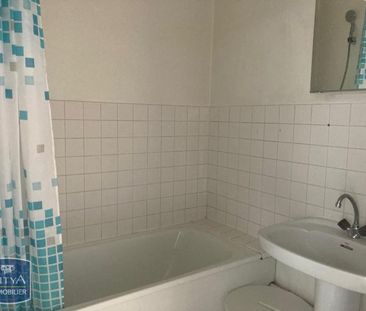 Location Appartement 1 pièce 30m² ST ETIENNE 42000 - Photo 5