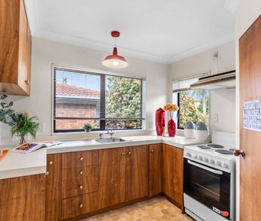 3 Bedrooms on Sunnypark Ave - Photo 6