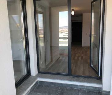 Garsoniera, 40 mp, prima inchiriere, garaj, terasa, zona Iulius Mall - Fotografie 3