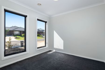 7 Erlandsen Circuit, Wodonga - Photo 2