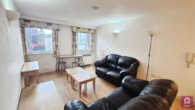 1 bedroom flat to rent - Photo 1