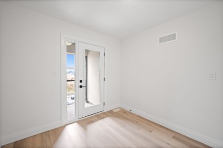 For Lease - 73 Warren Trail Unit# 33, Welland, Ontario - Photo 4