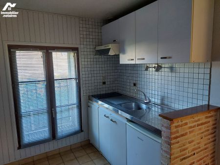 SENLIS-rue du Faubourg Saint Martin: duplex bien agencé dans un immeuble très calme - Photo 2