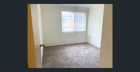 Spacious Three Bedroom Unit For Rent!! - Photo 5