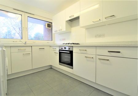 1 bedroom house of multiple occupation to rent - Photo 3