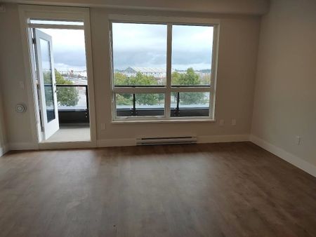 1942 Starling Drive #305, Tsawwassen, BC V4M0A8 - Photo 5