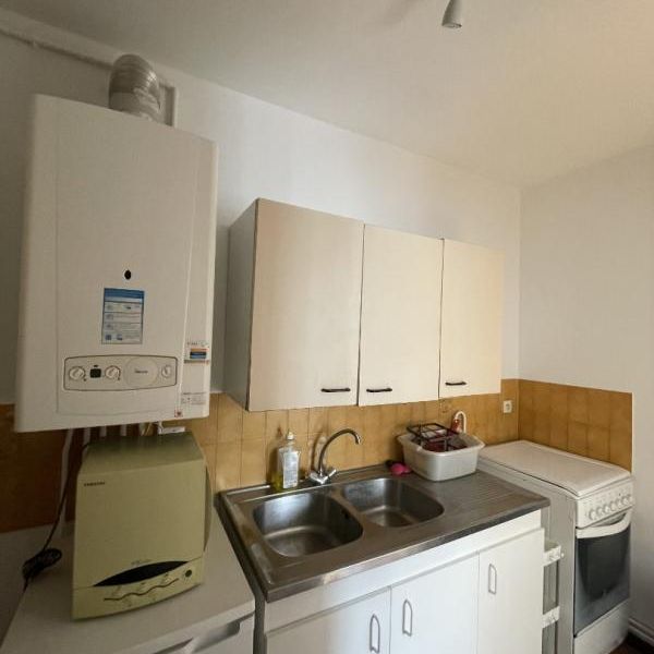 Location Appartement 1 pièce Meublé 28m² BORDEAUX 33800 - Photo 1