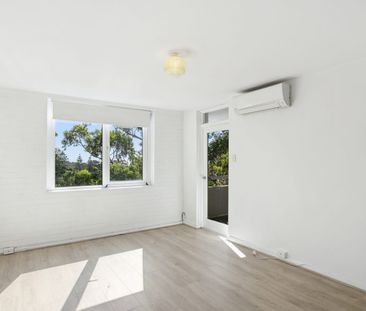 BEAUTIFUL MODERN 2 X 1 APARTMENT !! - Photo 2