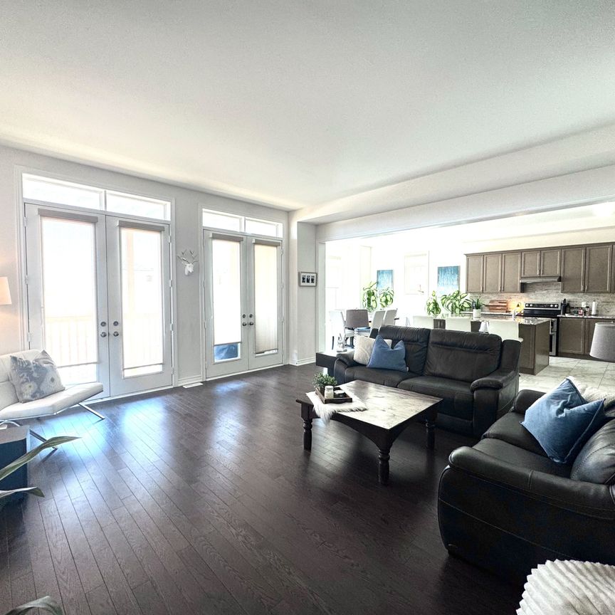 For Lease - 1003 Green Street Unit# Upper Two Beds + One Bath, Innisfil, Ontario - Photo 1