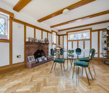 Holmdene Avenue Mill Hill NW7 - Photo 3