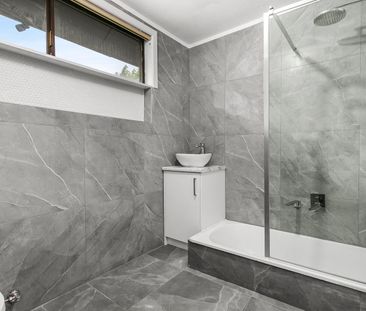 73 Maude Avenue, Glenroy VIC 3046 - Photo 6