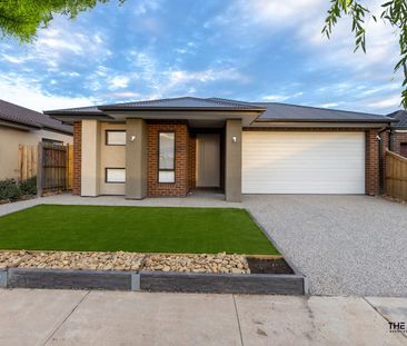 Rare and captivating four-bedroom family home - Photo 1