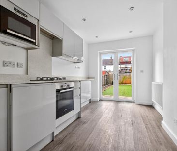 3 Bed Terraced House, Guildford Road, CR0 - Photo 5