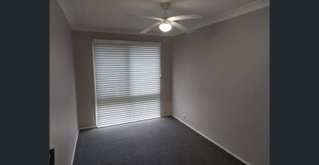 Convenient Location! - Photo 3