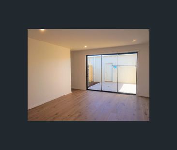 154 A Morison Road, Clyde, Vic 3978 - Photo 1