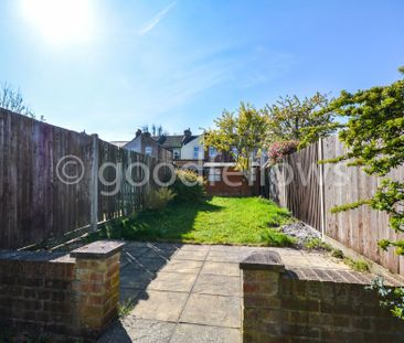 Tharp Road, Wallington, SM6 - Photo 1