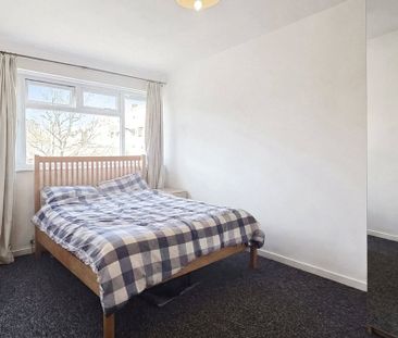 1 bedroom property to rent - Photo 3