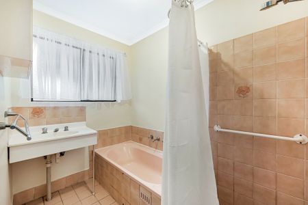 3 Bedroom Home in Convenient Paralowie Location - Photo 4