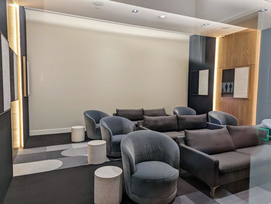 For Lease - 509 Dundas Street Unit# 503, Oakville, Ontario - Photo 1