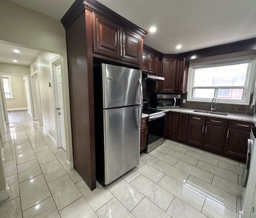 For Lease - 360 Guelph Street Unit# Upper, Oshawa, Ontario - Photo 3