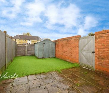 2 bedroom semi-detached house to rent - Photo 4