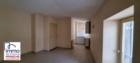Location Appartement 2 pièces 41m² CHOMERAC 07210 - Photo 2