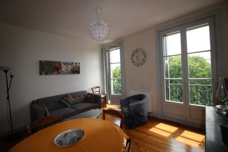 Location Appartement 3 pièces 54m² BAYONNE 64100 - Photo 2