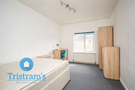 5 bed Flat for Rent - Photo 3