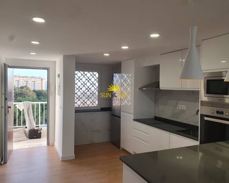 2 BEDROOM APARTMENT IN SAN JUAN, ALICANTE - Photo 5