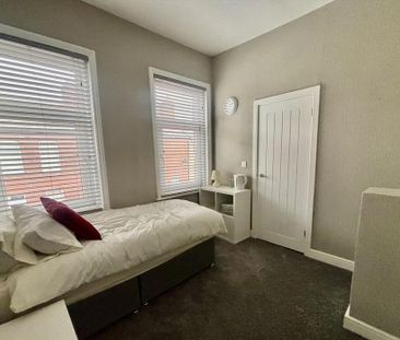 4 bedroom house to rent - Photo 3