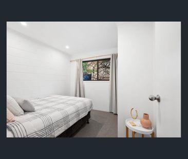 Updated 2-Bedroom Unit with Courtyard in Prime Noosaville Location - Photo 4