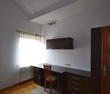 Dwupoziomowy apartament na wynajem, śląskie, Częstochowa, Parkitka - Zdjęcie 1