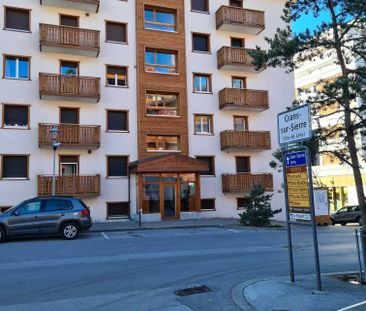 2 pces à louer à l'année non-meublé centre de Crans - Photo 2
