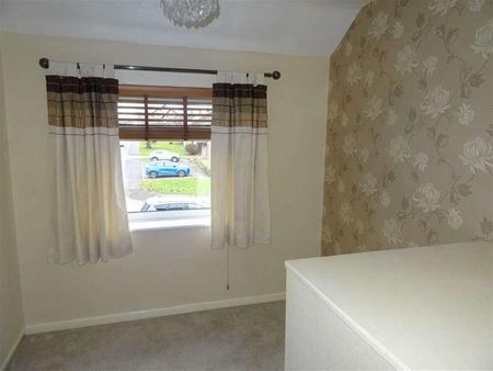 Gillars Green Drive, Eccleston, WA10 - Photo 2