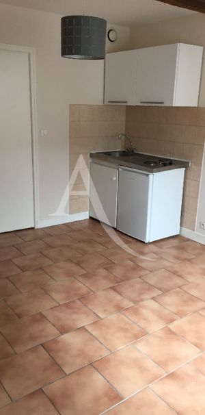 Location Appartement 2 pièces 29m² - Photo 1