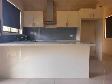 3 Bedroom Granny flat - Photo 5