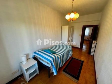 Piso en alquiler en Centro - Foto 4