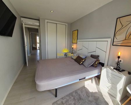 3 BEDROOM BUNGALOW RENTAL IN CABO ROIG - ALICANTE PROVINCE - Photo 4