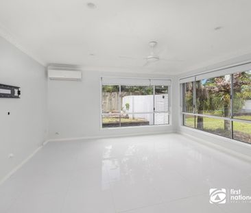 SPRAWLING SUPER IMPRESSIVE PROPERTY + GRANNY FLAT + POOL + ELECTRIC... - Photo 3