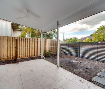 Modern, Low-Maintenance Townhouse in a Convenient Location - Photo 1