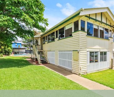 Spacious Family Queenslander with Pool and Large Backyard - Photo 1