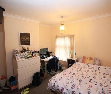 2 bedroom house share to rent - Photo 3