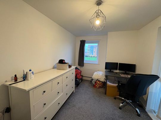 2 bedroom flat to rent - Photo 1