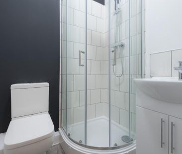 7 bedroom house of multiple occupation to rent - Photo 6