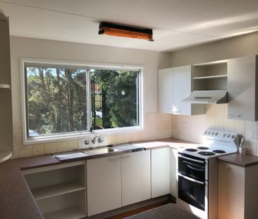 2 Bedroom Home in Rural Setting - Photo 2