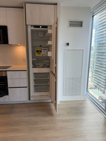 For Lease - 8 Widmer Street Unit# 2608, Toronto, Ontario - Photo 2