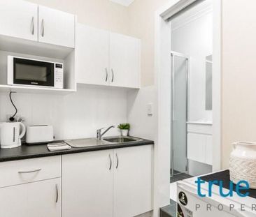 FULLY FURNISHED STUDIO APARTMENT - Photo 5