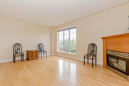 For Lease - 6 Porchlight Road, Brampton, Ontario - Photo 3