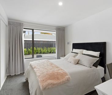 Spacious 3 Bedroom Home in Fendalton - Photo 4